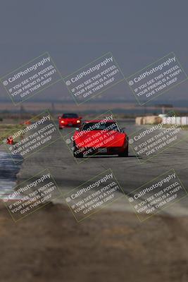 media/Sep-20-2025-Extreme Speed (Sat) [[1fcc23683c]]/Orange (Mid Intermediate)/Session 2 (Sunrise)/